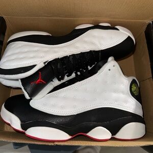 MENS Air Jordan 13 Retro. Black/White/Red